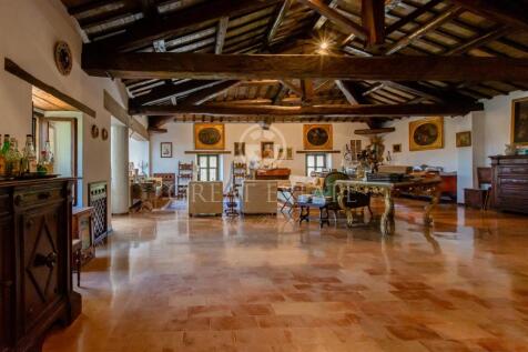 Interno