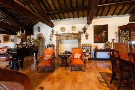 Interno