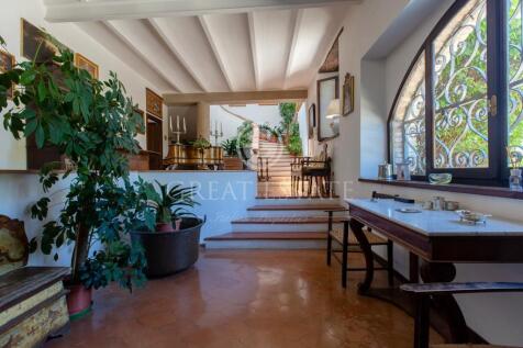 Interno