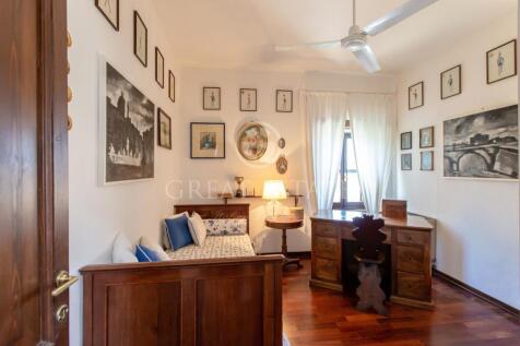 Interno