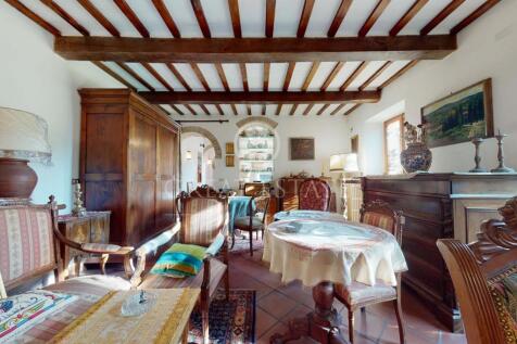 Interno