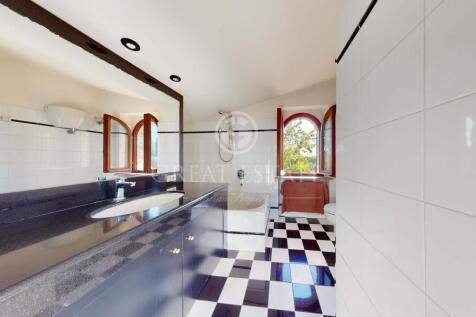 Interno