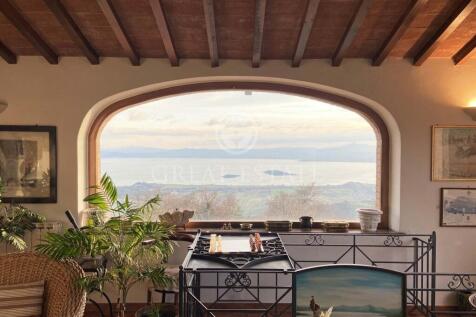 Interno