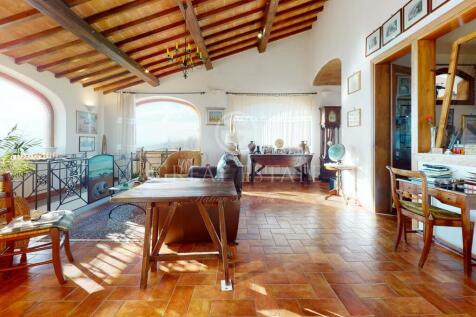 Interno