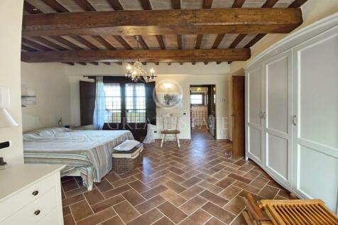 Interno