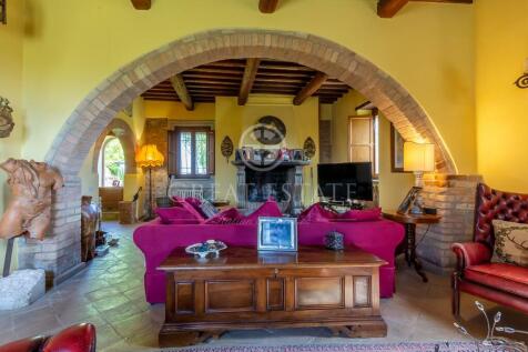 Interno