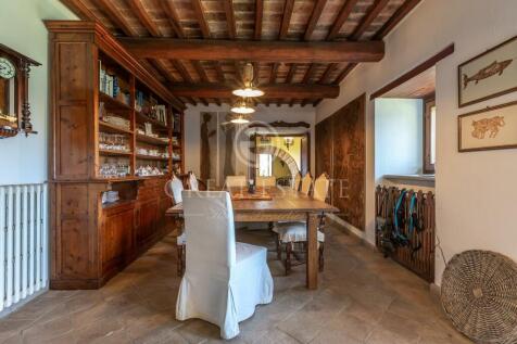 Interno