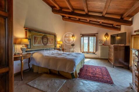 Interno