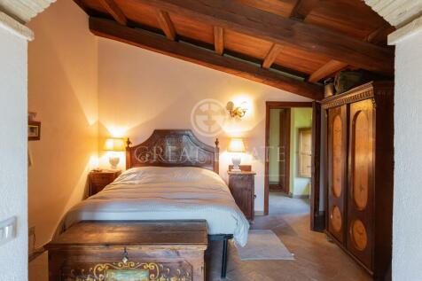 Interno