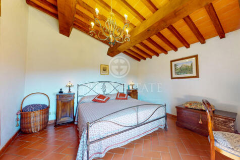 Interno