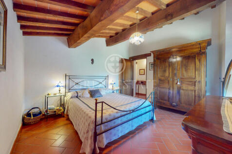 Interno