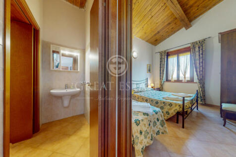 Interno