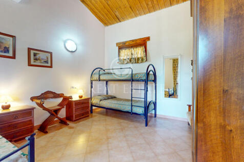 Interno