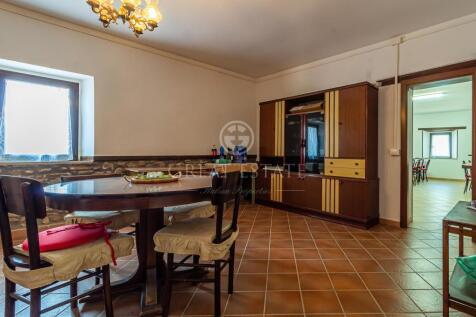 Interno