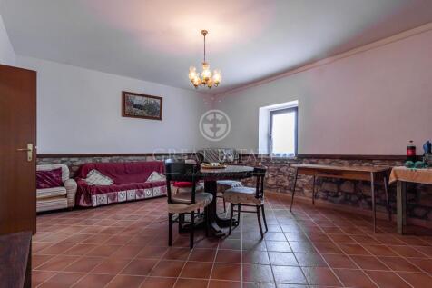 Interno