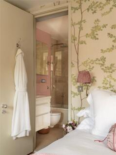 Principal Ensuite