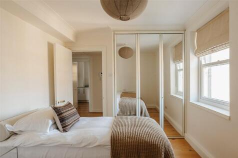 Twin Bedroom