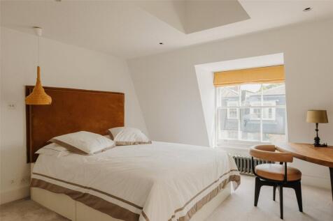 Mews Bedroom
