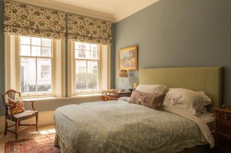 Princiapl Bedroom