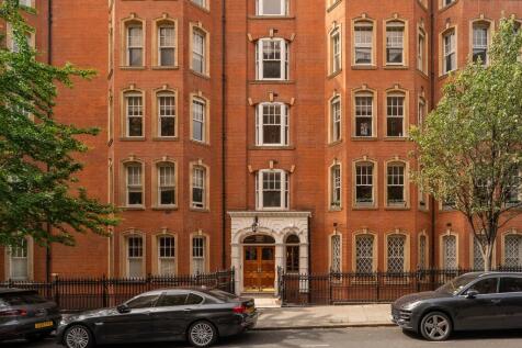 Oakwood Court