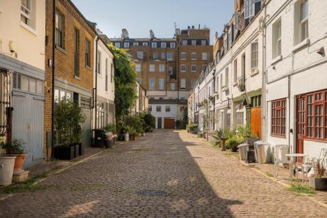 Lancaster Mews
