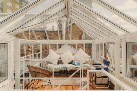 Roof Room