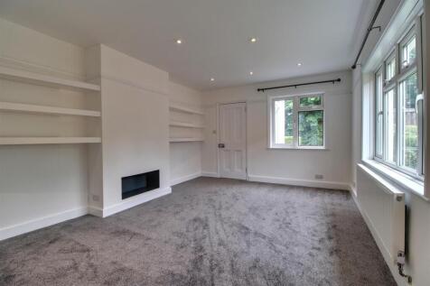 Living Room.JPG