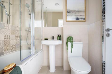 Energy-efficient family bathroom