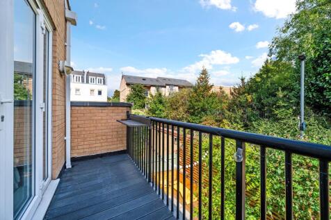 Property Image 11