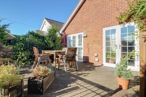 Front Garden 1