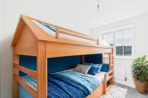 Bedroom-4 - Kids Room - Standard - 4