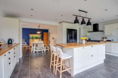 Open Plan Kitchen Diner