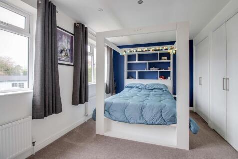 Bedroom 1 (Double with Ensuite)