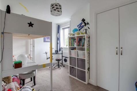 Bedroom 3 (Double)