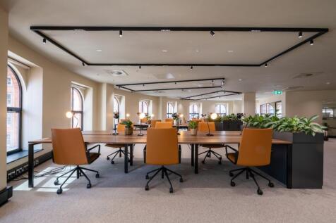 Clarence House  3rd Floor  10.jpg