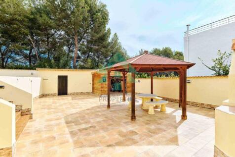 Property Image 38