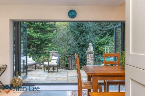 Bi-folds