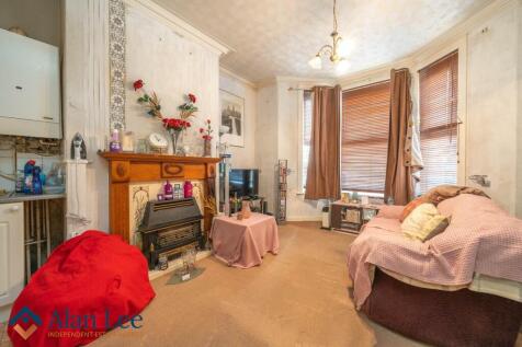 Lounge/Kitchen/Dining Room