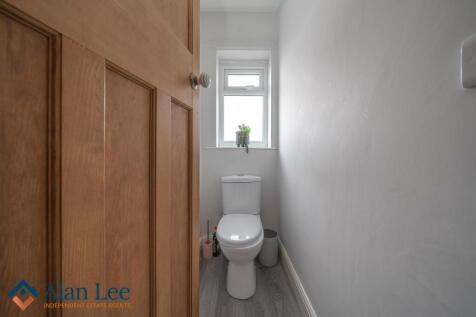 Separate WC