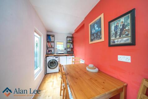 Dining Room/ Utility Space