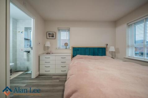 Bed One (First Floor)