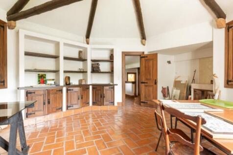 Property Image 29