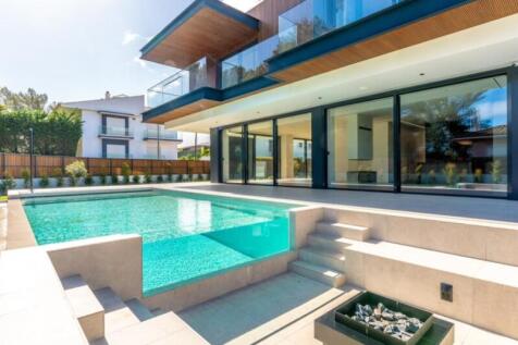 Property Image 101