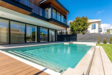 Property Image 100