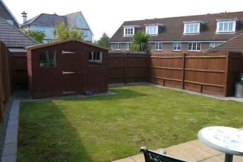 24 Hopkins Close - Garden.jpg