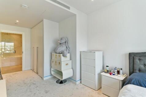 Ensuite Bedroom 1