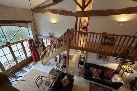 Property Image 4