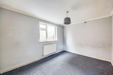 Flat 1
