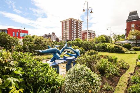 Front Communal Gardens