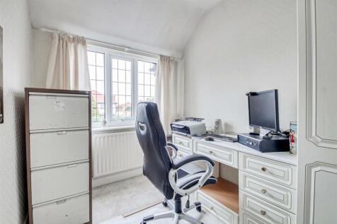 Study / Bedroom